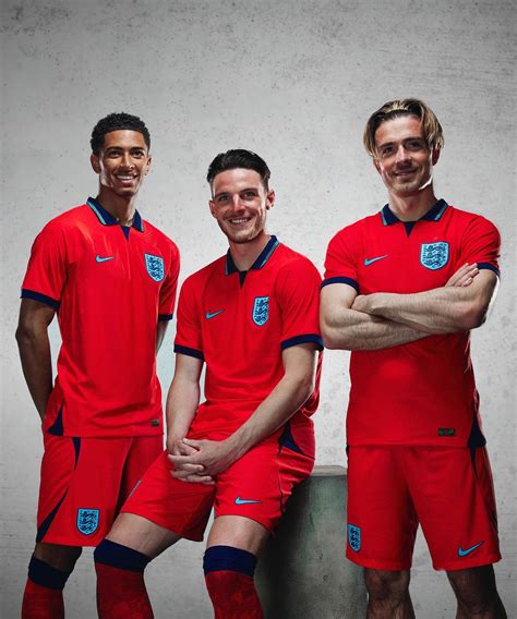 current england football kit